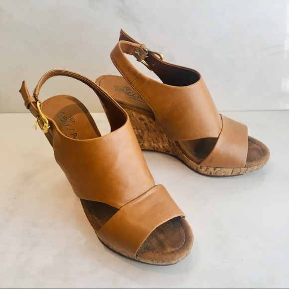 EUC Karly leather-like wedges - Picture 3 of 8